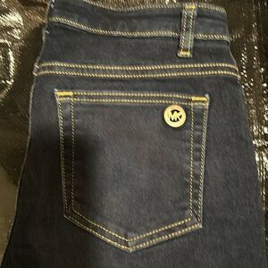 Michael Kors - Izzy Skinny size 6 dark wash blue jeans